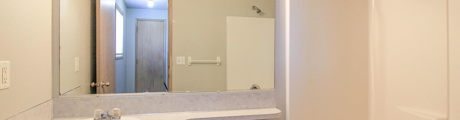 Ruth Drive, Pasco, Washington 99301, 3 Bedrooms Bedrooms, ,2 BathroomsBathrooms,Site Built-owned Lot,For Sale,Ruth Drive,284871