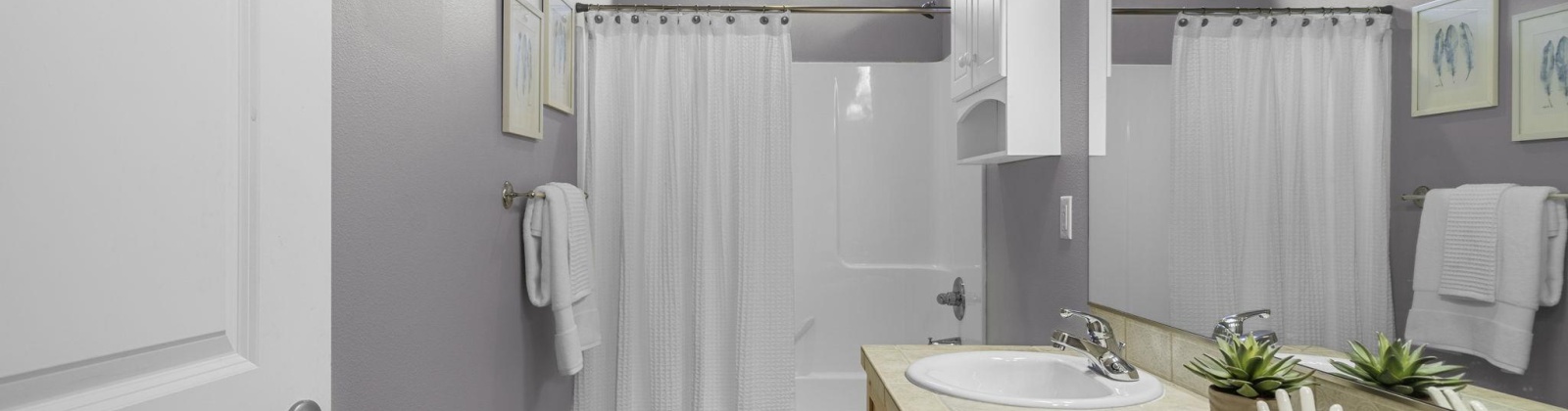 14th Ave, Kennewick, Washington 99338, 3 Bedrooms Bedrooms, ,2 BathroomsBathrooms,Site Built-owned Lot,For Sale,14th Ave,284865