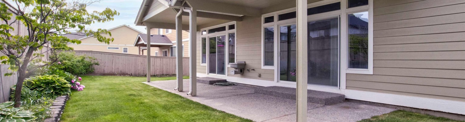 14th Ave, Kennewick, Washington 99338, 3 Bedrooms Bedrooms, ,2 BathroomsBathrooms,Site Built-owned Lot,For Sale,14th Ave,284865