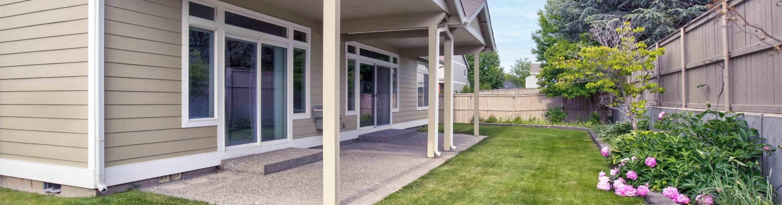 14th Ave, Kennewick, Washington 99338, 3 Bedrooms Bedrooms, ,2 BathroomsBathrooms,Site Built-owned Lot,For Sale,14th Ave,284865