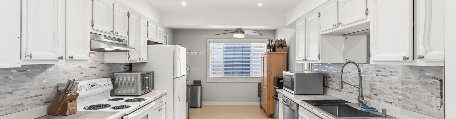 Thill Ave, Sunnyside, Washington 98944, 4 Bedrooms Bedrooms, ,3 BathroomsBathrooms,For Sale,Thill Ave,284810