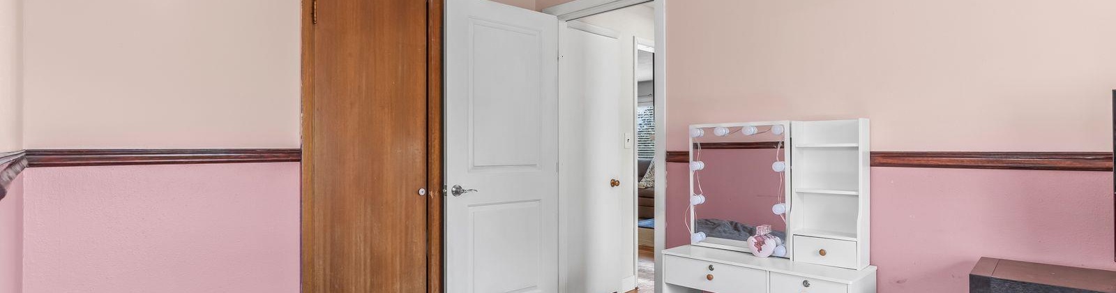 Thill Ave, Sunnyside, Washington 98944, 4 Bedrooms Bedrooms, ,3 BathroomsBathrooms,For Sale,Thill Ave,284810