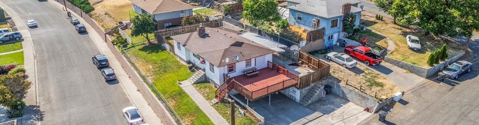 Thill Ave, Sunnyside, Washington 98944, 4 Bedrooms Bedrooms, ,3 BathroomsBathrooms,For Sale,Thill Ave,284810