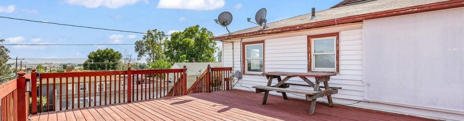Thill Ave, Sunnyside, Washington 98944, 4 Bedrooms Bedrooms, ,3 BathroomsBathrooms,For Sale,Thill Ave,284810
