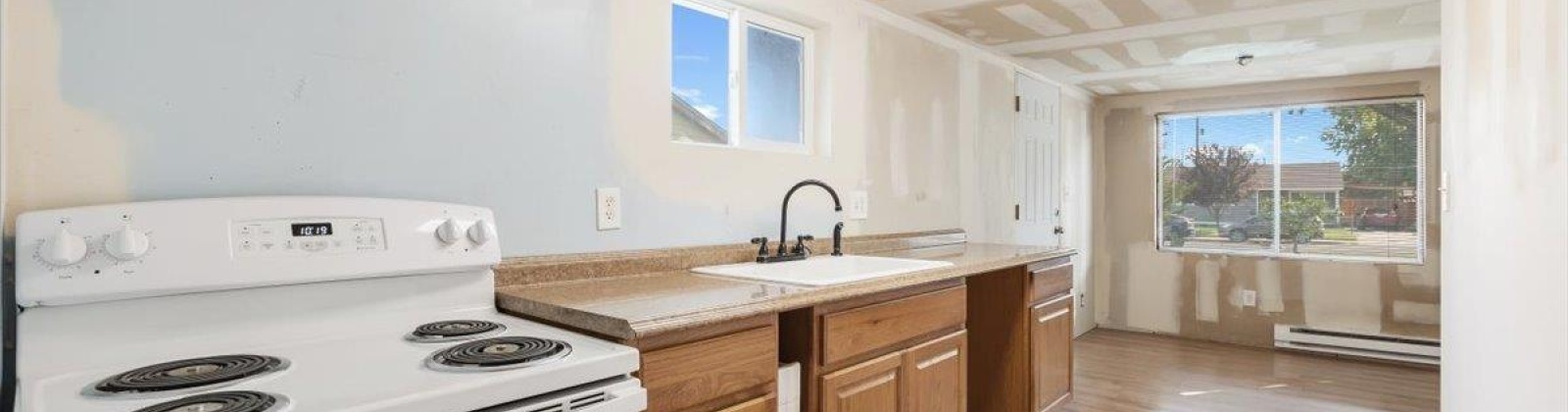 Snow, Richland, Washington 99352, 2 Bedrooms Bedrooms, ,1 BathroomBathrooms,Site Built-owned Lot,For Sale,Snow,280332