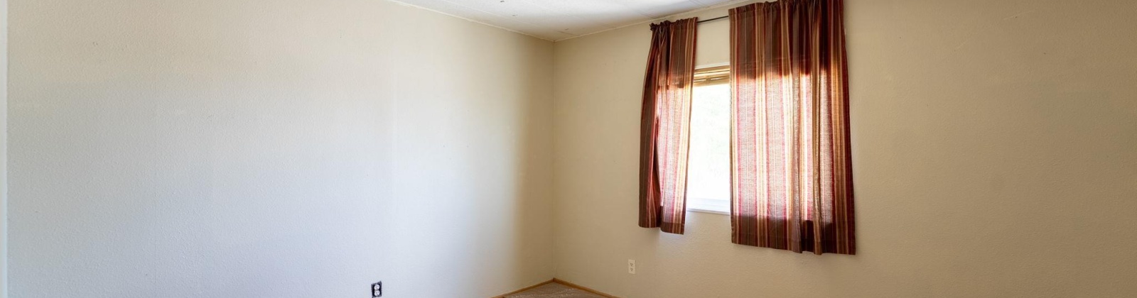 251 PR NW, Benton City, Washington 99320, 3 Bedrooms Bedrooms, ,2 BathroomsBathrooms,Manufactured-owned Lot,For Sale,251 PR NW,284884