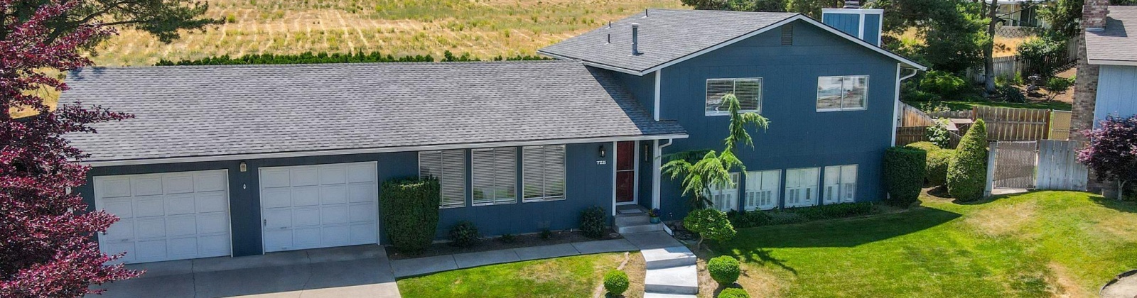 Rainbow Lane, Sunnyside, Washington 98944, 4 Bedrooms Bedrooms, ,2 BathroomsBathrooms,Site Built-owned Lot,For Sale,Rainbow Lane,284883
