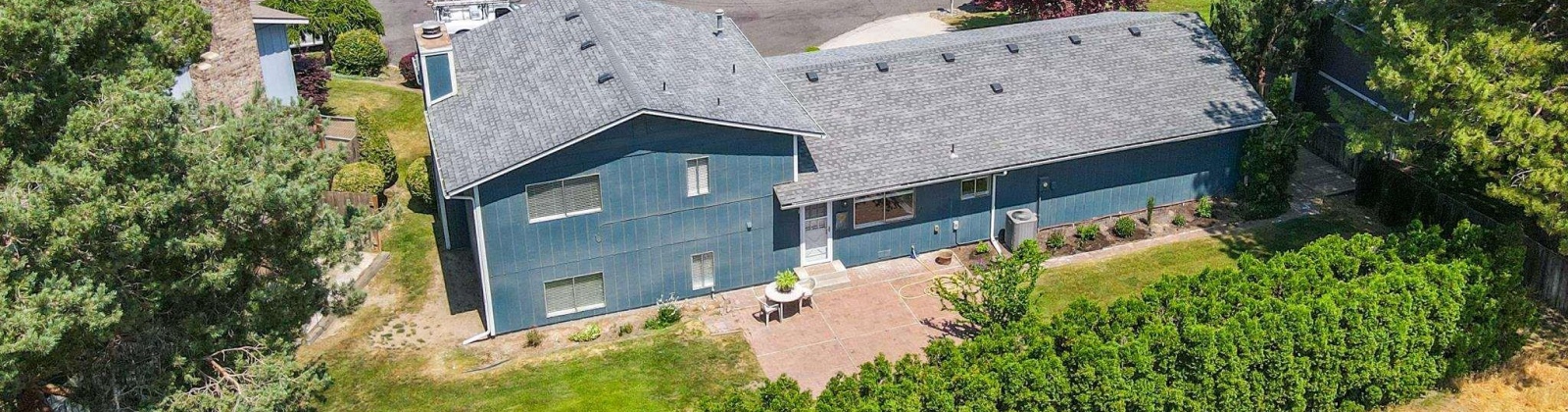 Rainbow Lane, Sunnyside, Washington 98944, 4 Bedrooms Bedrooms, ,2 BathroomsBathrooms,Site Built-owned Lot,For Sale,Rainbow Lane,284883