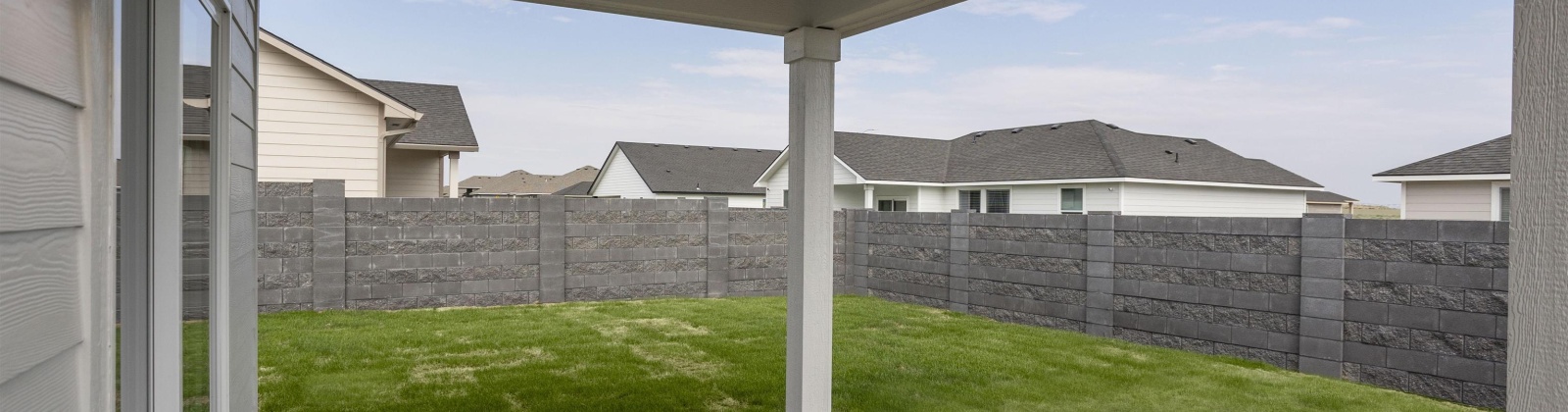 Ashen Drive, Pasco, Washington 99301, 3 Bedrooms Bedrooms, ,2 BathroomsBathrooms,Site Built-owned Lot,For Sale,Ashen Drive,284905