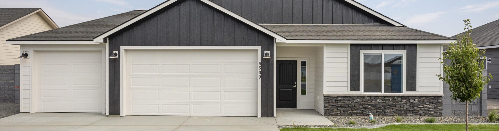 Ashen Drive, Pasco, Washington 99301, 3 Bedrooms Bedrooms, ,2 BathroomsBathrooms,Site Built-owned Lot,For Sale,Ashen Drive,284905