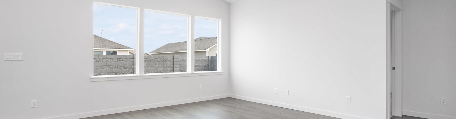 Ashen Drive, Pasco, Washington 99301, 3 Bedrooms Bedrooms, ,2 BathroomsBathrooms,Site Built-owned Lot,For Sale,Ashen Drive,284905
