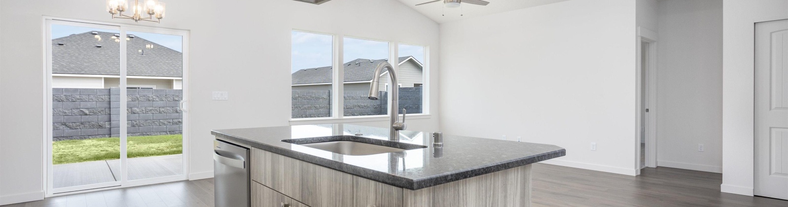 Ashen Drive, Pasco, Washington 99301, 3 Bedrooms Bedrooms, ,2 BathroomsBathrooms,Site Built-owned Lot,For Sale,Ashen Drive,284905