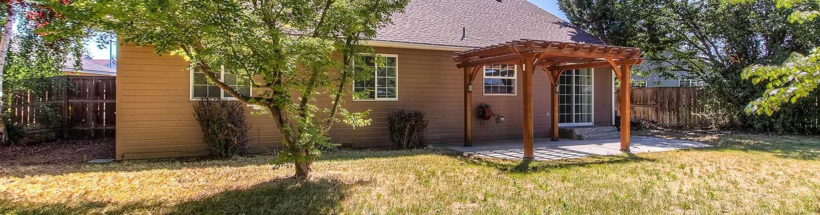 68th Avenue, Yakima, Washington 98908, 3 Bedrooms Bedrooms, ,2 BathroomsBathrooms,Site Built-owned Lot,For Sale,68th Avenue,284904