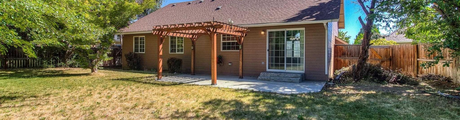 68th Avenue, Yakima, Washington 98908, 3 Bedrooms Bedrooms, ,2 BathroomsBathrooms,Site Built-owned Lot,For Sale,68th Avenue,284904
