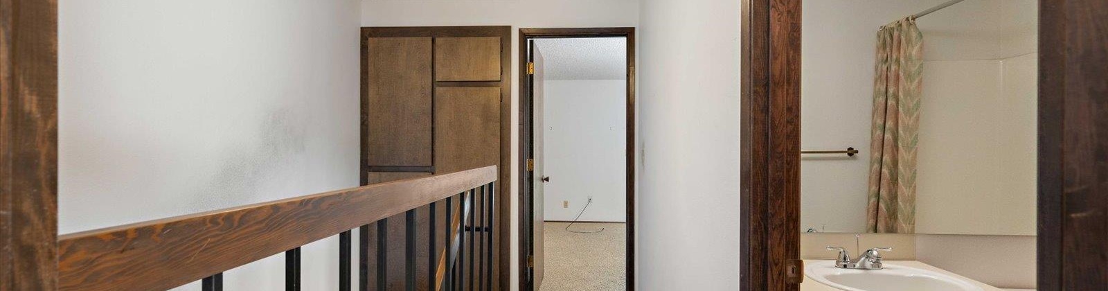 Wright Ave, Richland, Washington 99352, 2 Bedrooms Bedrooms, ,3 BathroomsBathrooms,Condos/townhomes,For Sale,Wright Ave,284326
