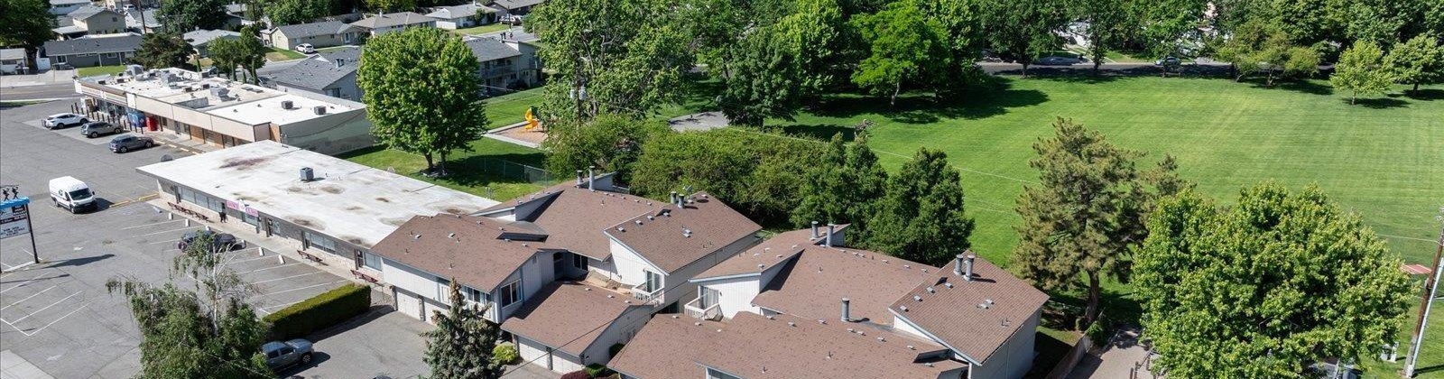 Wright Ave, Richland, Washington 99352, 2 Bedrooms Bedrooms, ,3 BathroomsBathrooms,Condos/townhomes,For Sale,Wright Ave,284326