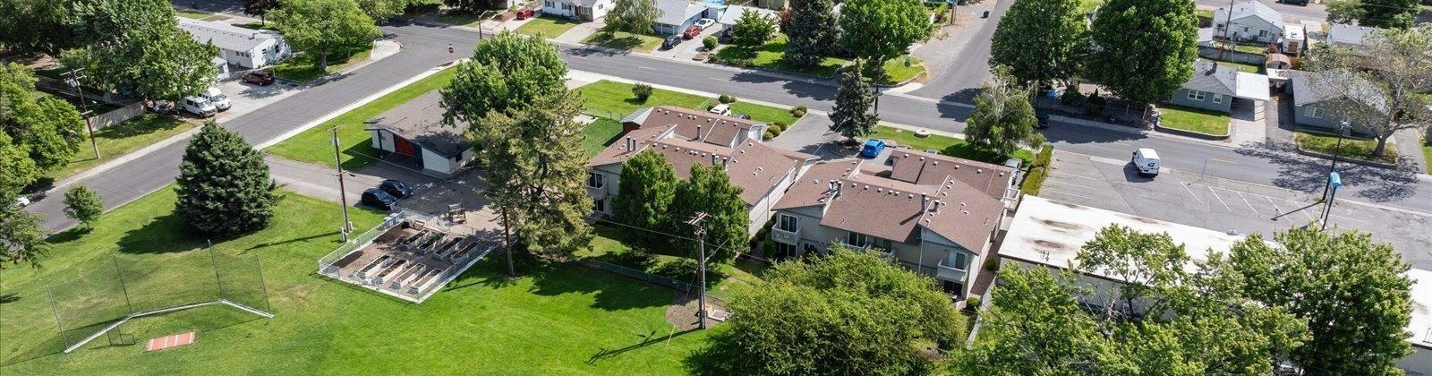 Wright Ave, Richland, Washington 99352, 2 Bedrooms Bedrooms, ,3 BathroomsBathrooms,Condos/townhomes,For Sale,Wright Ave,284326