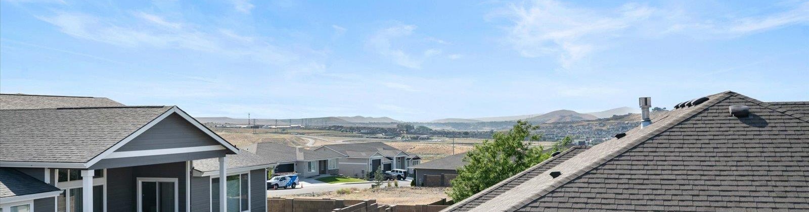 48th Avenue, Kennewick, Washington 99337, 4 Bedrooms Bedrooms, ,3 BathroomsBathrooms,Site Built-owned Lot,For Sale,48th Avenue,284897