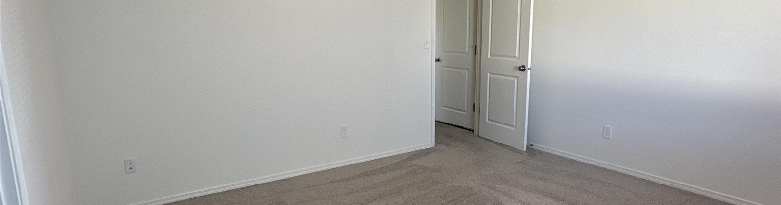 Regina Pl., Grandview, Washington 98938, 3 Bedrooms Bedrooms, ,2 BathroomsBathrooms,Site Built-owned Lot,For Sale,Regina Pl.,284918