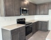 Regina Pl., Grandview, Washington 98938, 3 Bedrooms Bedrooms, ,2 BathroomsBathrooms,Site Built-owned Lot,For Sale,Regina Pl.,284918