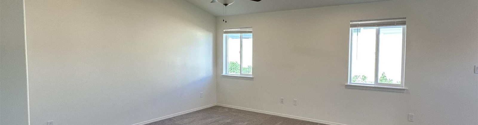 Regina Pl., Grandview, Washington 98938, 3 Bedrooms Bedrooms, ,2 BathroomsBathrooms,Site Built-owned Lot,For Sale,Regina Pl.,284918
