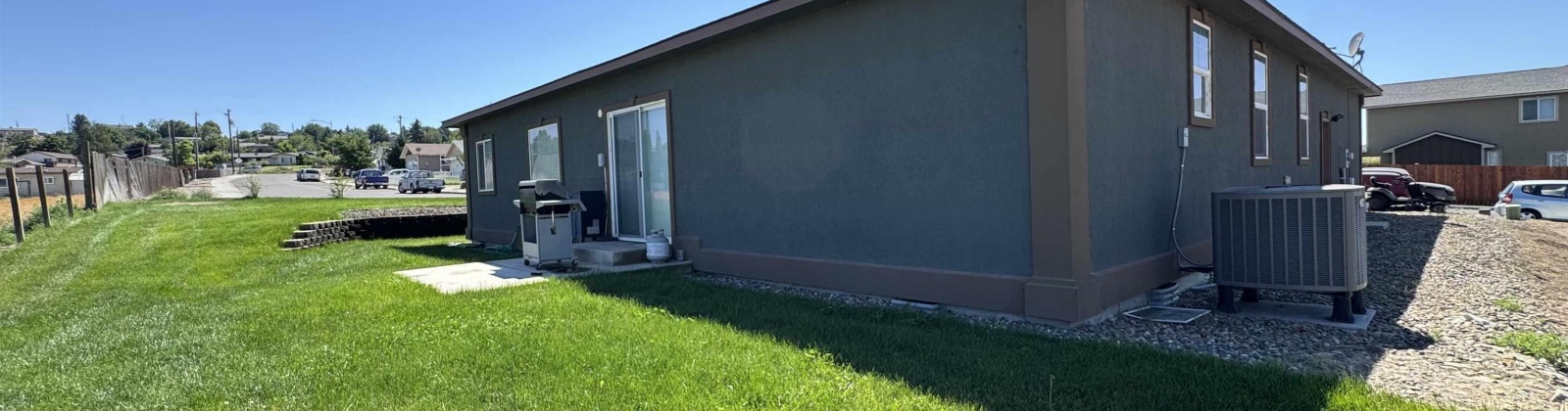 Ivone Dr, Sunnyside, Washington 98944, 3 Bedrooms Bedrooms, ,2 BathroomsBathrooms,For Sale,Ivone Dr,284917