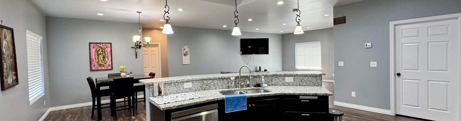 Ivone Dr, Sunnyside, Washington 98944, 3 Bedrooms Bedrooms, ,2 BathroomsBathrooms,For Sale,Ivone Dr,284917