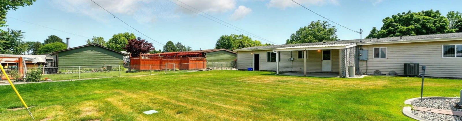 John Day Ave, Kennewick, Washington 99336-2416, 3 Bedrooms Bedrooms, ,1 BathroomBathrooms,Site Built-owned Lot,For Sale,John Day Ave,284908