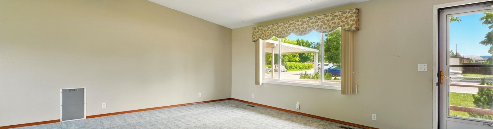 John Day Ave, Kennewick, Washington 99336-2416, 3 Bedrooms Bedrooms, ,1 BathroomBathrooms,Site Built-owned Lot,For Sale,John Day Ave,284908