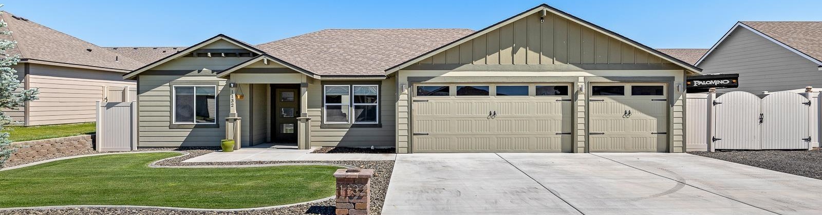 Anna Jean Avenue, Benton City, Washington 99320, 4 Bedrooms Bedrooms, ,2 BathroomsBathrooms,Site Built-owned Lot,For Sale,Anna Jean Avenue,284907
