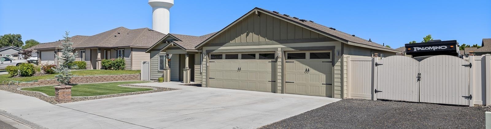 Anna Jean Avenue, Benton City, Washington 99320, 4 Bedrooms Bedrooms, ,2 BathroomsBathrooms,Site Built-owned Lot,For Sale,Anna Jean Avenue,284907