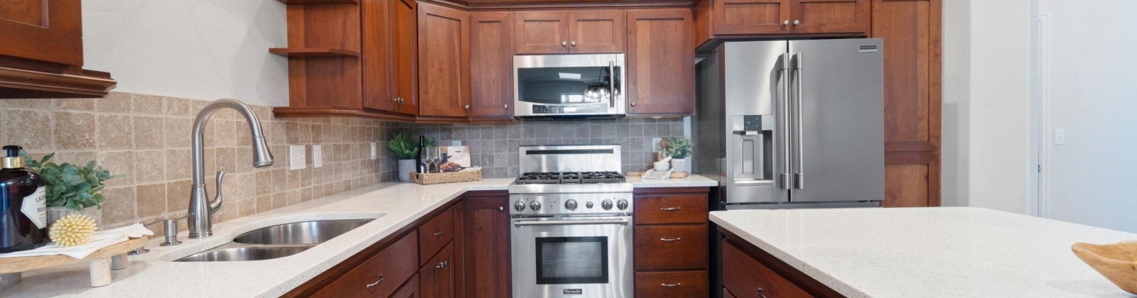 Vincenzo Drive, Pasco, Washington 99301, 3 Bedrooms Bedrooms, ,3 BathroomsBathrooms,For Sale,Vincenzo Drive,284937