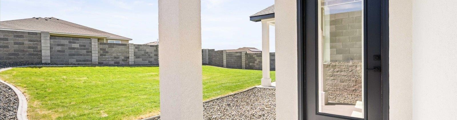Waterhill Avenue, Richland, Washington 99352, 3 Bedrooms Bedrooms, ,3 BathroomsBathrooms,Site Built-owned Lot,For Sale,Waterhill Avenue,284936