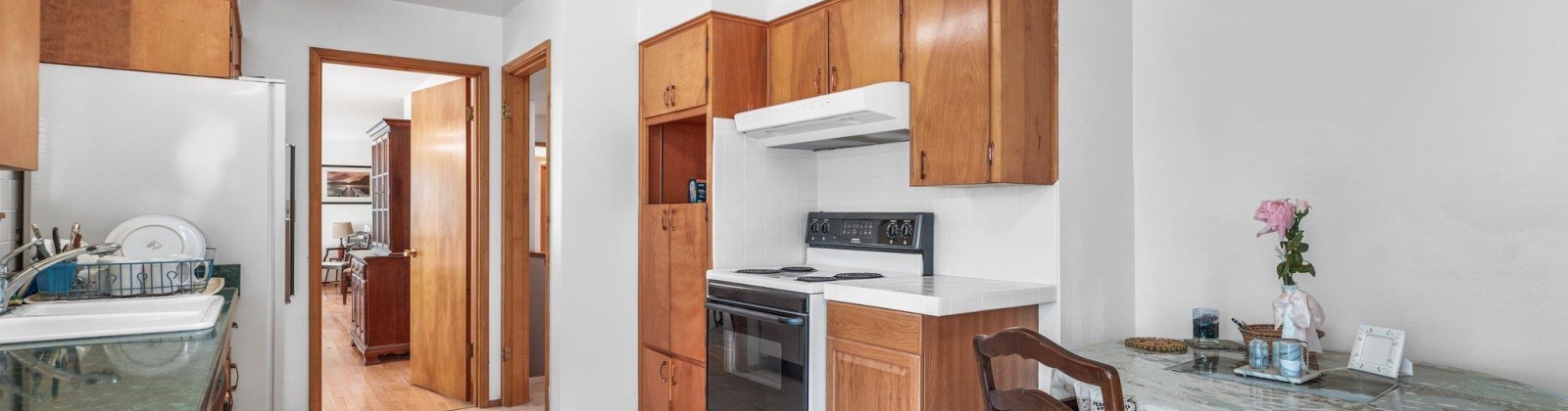 Riverside Drive, Richland, Washington 99352, 3 Bedrooms Bedrooms, ,2 BathroomsBathrooms,Site Built-owned Lot,For Sale,Riverside Drive,284935