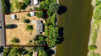 Riverside Drive, Richland, Washington 99352, 3 Bedrooms Bedrooms, ,2 BathroomsBathrooms,Site Built-owned Lot,For Sale,Riverside Drive,284935