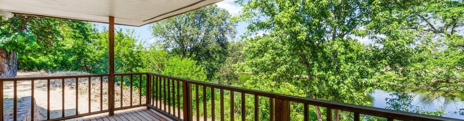 Riverside Drive, Richland, Washington 99352, 3 Bedrooms Bedrooms, ,2 BathroomsBathrooms,Site Built-owned Lot,For Sale,Riverside Drive,284935