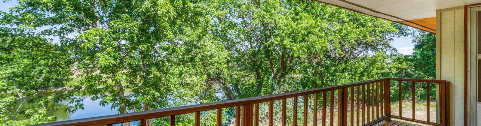 Riverside Drive, Richland, Washington 99352, 3 Bedrooms Bedrooms, ,2 BathroomsBathrooms,Site Built-owned Lot,For Sale,Riverside Drive,284935