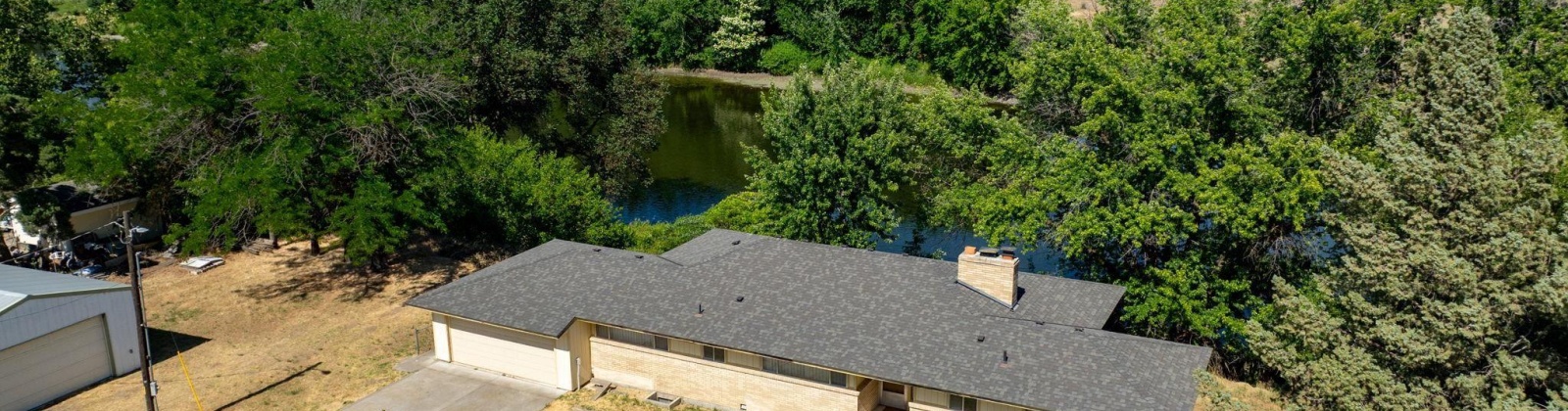 Riverside Drive, Richland, Washington 99352, 3 Bedrooms Bedrooms, ,2 BathroomsBathrooms,Site Built-owned Lot,For Sale,Riverside Drive,284935