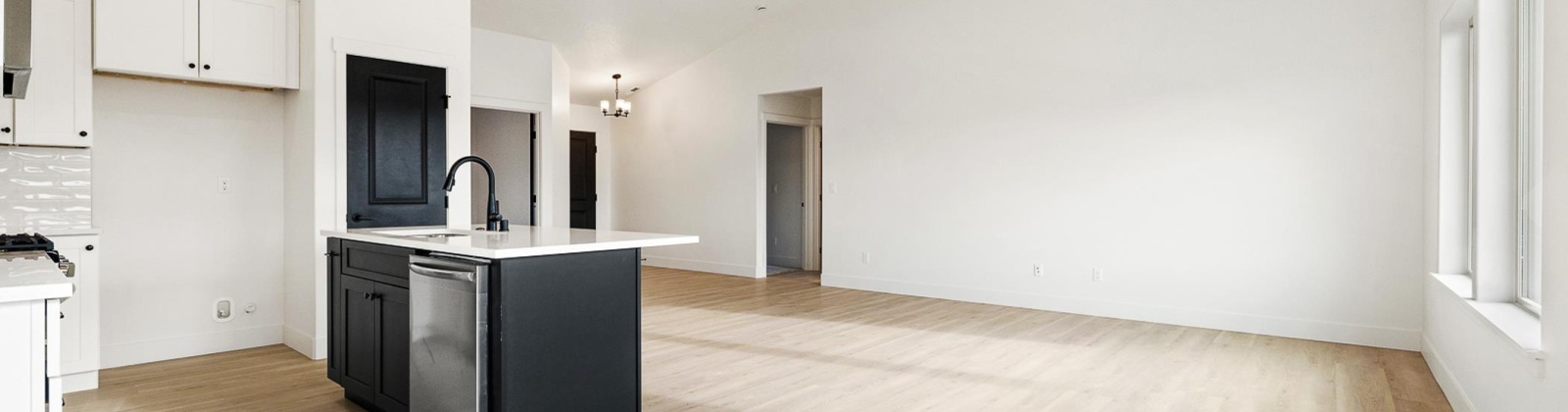 30th Pl, Kennewick, Washington 99338, 3 Bedrooms Bedrooms, ,2 BathroomsBathrooms,For Sale,30th Pl,284968