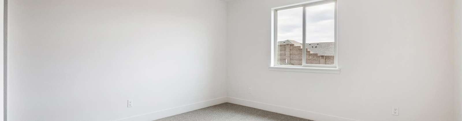 30th Pl, Kennewick, Washington 99338, 3 Bedrooms Bedrooms, ,2 BathroomsBathrooms,For Sale,30th Pl,284968