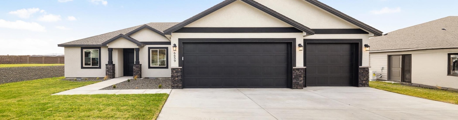 30th Pl, Kennewick, Washington 99338, 3 Bedrooms Bedrooms, ,2 BathroomsBathrooms,For Sale,30th Pl,284968