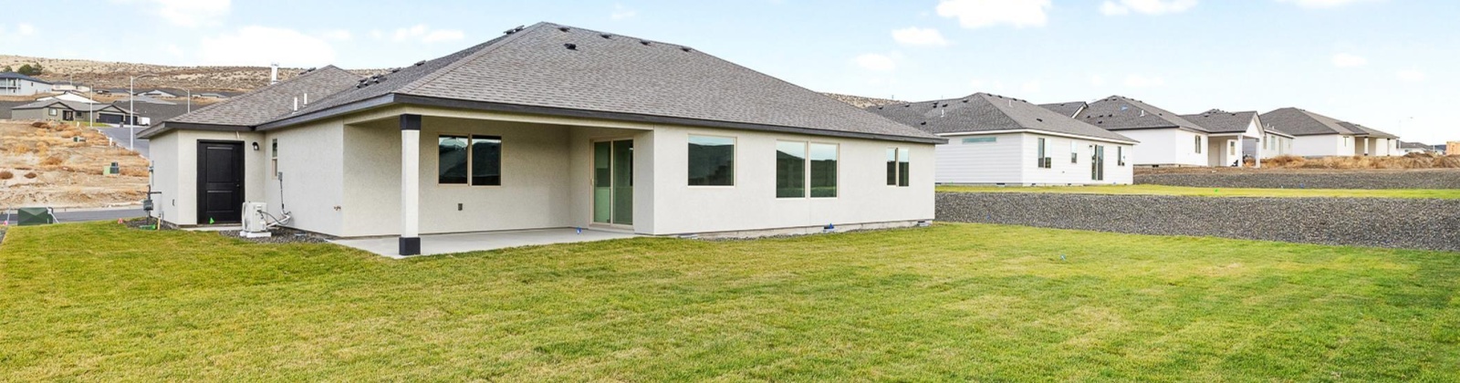 30th Pl, Kennewick, Washington 99338, 3 Bedrooms Bedrooms, ,2 BathroomsBathrooms,For Sale,30th Pl,284968