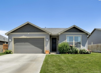 Charleston Ln, Pasco, Washington 99301, 3 Bedrooms Bedrooms, ,2 BathroomsBathrooms,Site Built-owned Lot,For Sale,Charleston Ln,284960