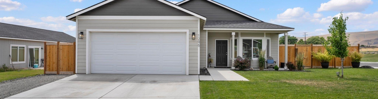Mary Ave, Benton City, Washington 99320, 3 Bedrooms Bedrooms, ,2 BathroomsBathrooms,Site Built-owned Lot,For Sale,Mary Ave,284966