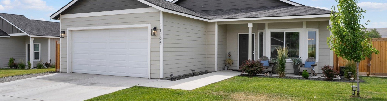 Mary Ave, Benton City, Washington 99320, 3 Bedrooms Bedrooms, ,2 BathroomsBathrooms,Site Built-owned Lot,For Sale,Mary Ave,284966