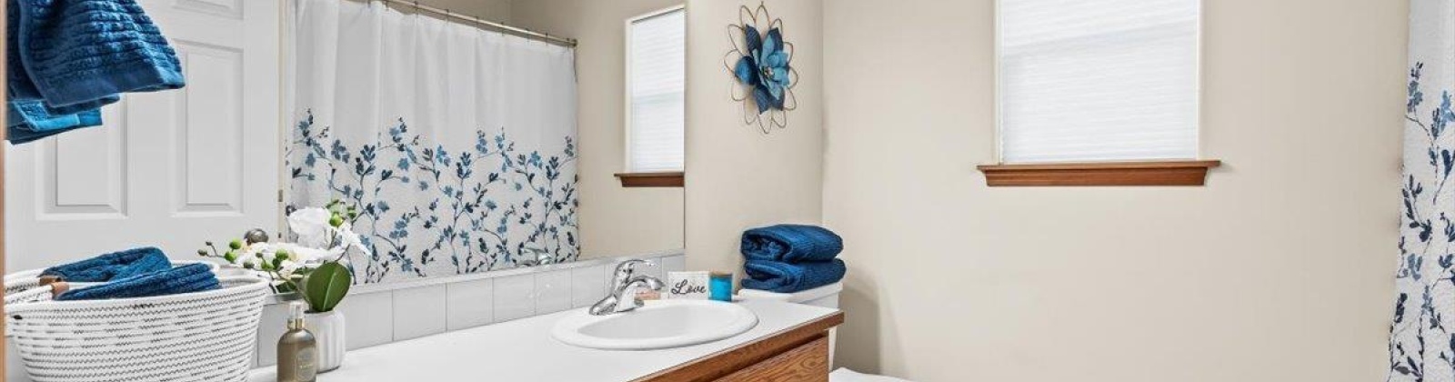 Muirfield Lane, Pasco, Washington 99301, 3 Bedrooms Bedrooms, ,2 BathroomsBathrooms,Site Built-owned Lot,For Sale,Muirfield Lane,284963