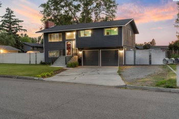 Buchanan St, Kennewick, Washington 99336, 3 Bedrooms Bedrooms, ,2 BathroomsBathrooms,Site Built-owned Lot,For Sale,Buchanan St,284965