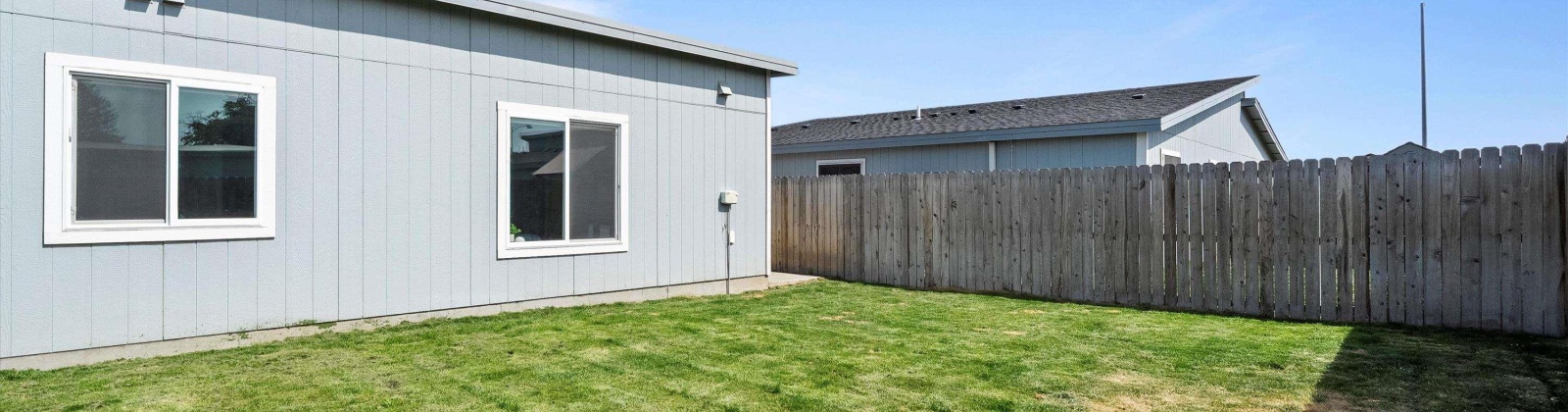 Whitefish Ln, Pasco, Washington 99301, 3 Bedrooms Bedrooms, ,2 BathroomsBathrooms,Town House,For Sale,Whitefish Ln,284946