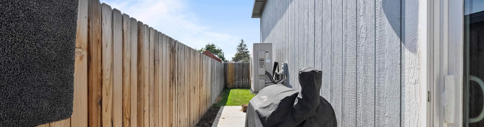 Whitefish Ln, Pasco, Washington 99301, 3 Bedrooms Bedrooms, ,2 BathroomsBathrooms,Town House,For Sale,Whitefish Ln,284946