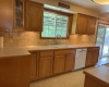 Riverward Ct., Pasco, Washington 99301, 3 Bedrooms Bedrooms, ,2 BathroomsBathrooms,For Sale,Riverward Ct.,284985